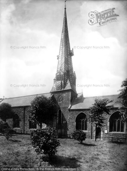 Photo of Barnstaple, St Peter's Church 1929