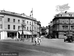 The Square 1929, Barnstaple