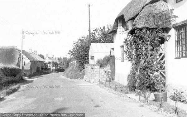 Photo of Barrington, The Village c.1960