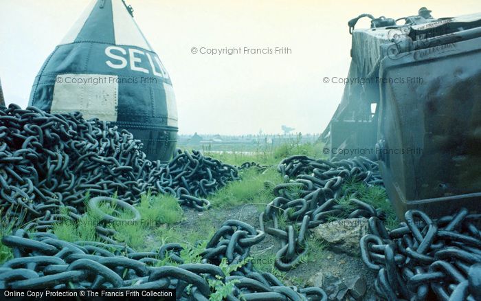 Photo of Barrow In Furness, Chains 1963