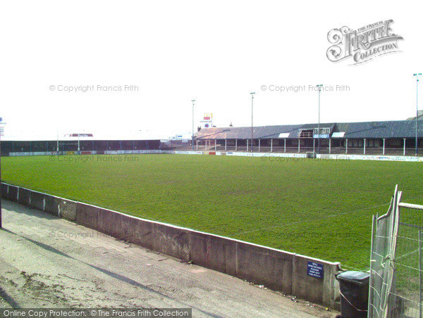 Photo of Barrow In Furness, Craven Park 2004