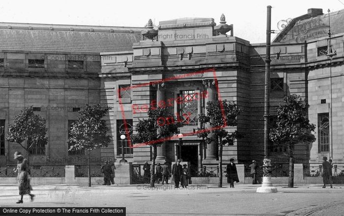 Photo of Barrow In Furness, The Library 1924