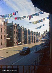 Barrow-In-Furness, Washing Day In Devonshire Building Tenement Blocks 1963, Barrow-In-Furness