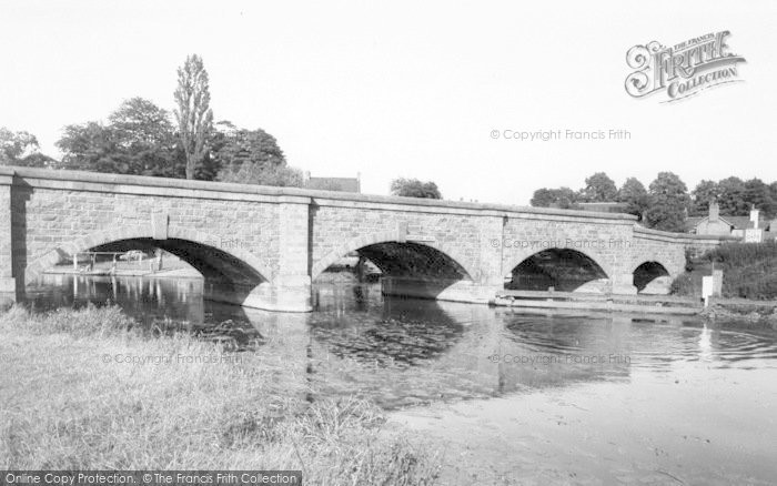 Photo of Barrow Upon Soar, The Bridge And River c.1965