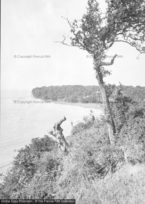 Photo of Barry, Porth Kerry Park And Pebble Beach c.1931