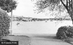 The Knap, Boating Lake c.1960, Barry