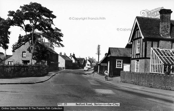 Photo of Barton Le Clay, Bedford Road c.1960