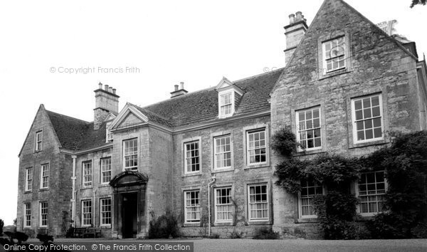 Photo of Barton Seagrave, Barton Hall c.1960