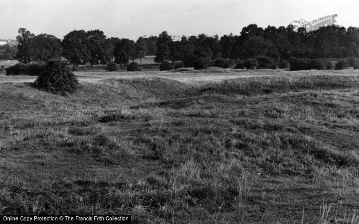 Photo of Barton Seagrave, Castle Earthworks 1953