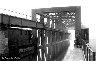 Barton upon Irwell, Barton Aqueduct 1894