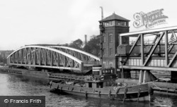 Barton Upon Irwell, Tug Going Down The Ship Canal c.1955, Barton Upon Irwell