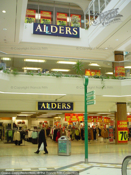 Photo of Basildon, Allders Liquidaton, The Eastgate Centre 2005