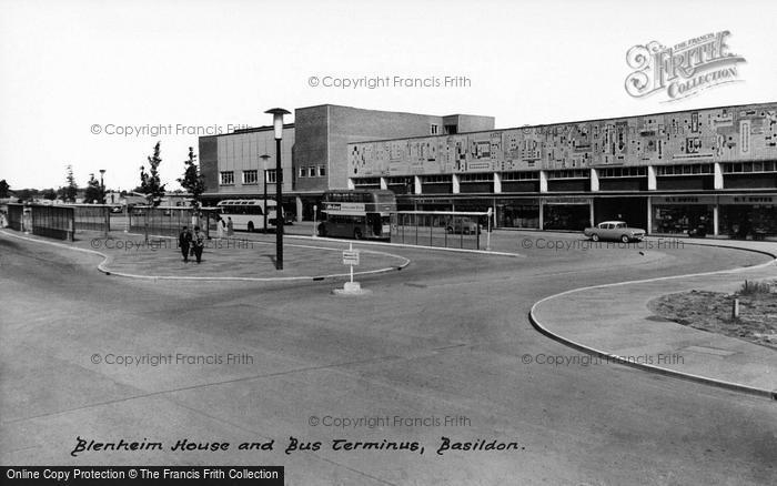 Photo of Basildon, Blenheim House And The Bus Terminus 1961
