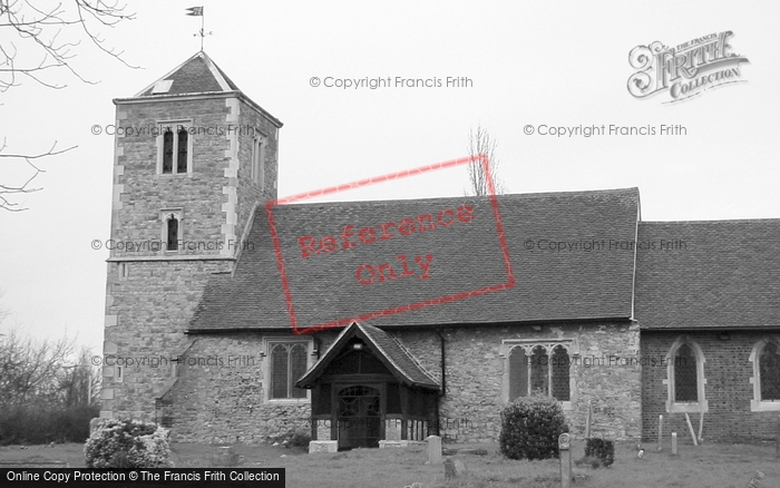Photo of Basildon, Holy Cross Church 2005