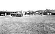 Basildon, Kingswood County Primary School c1960