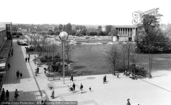 Photo of Basildon, The Clock c.1965