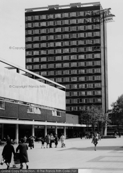 Photo of Basildon, Town Square c.1965