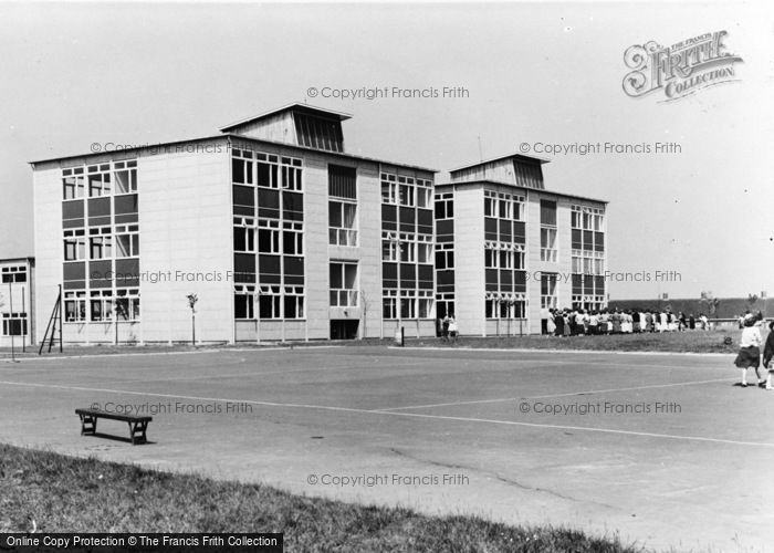 Photo of Basildon, Woodlands Girls School c.1965