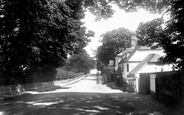 London Road And The White Hart Inn 1898, Basingstoke