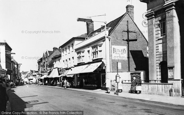 Photo of Basingstoke, London Street c1960