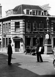Policemen, Market Place c.1955, Basingstoke