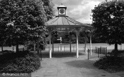 War Memorial And Bandstand 2011, Basingstoke
