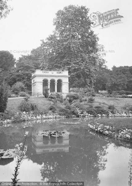Photo of Bath, Botanical Gardens, Temple Of Minerva 1929