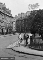 Couple In St James Square 1929, Bath