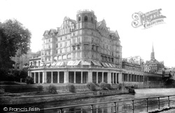 Empire Hotel 1902, Bath