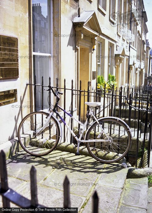 Photo of Bath, Gay Street, Bicycle 2004