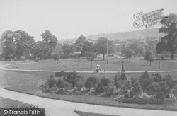 Henrietta Park 1901, Bath