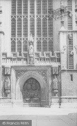 Main Door, Abbey Church c.1965, Bath
