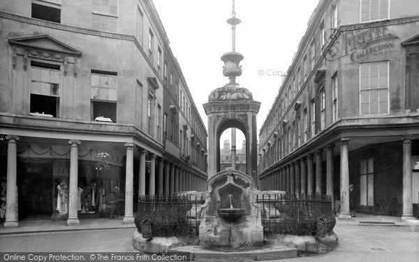 Photo of Bath, Mineral Water Fountain 1935