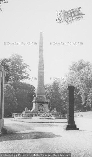 Photo of Bath, Queen Victoria Memorial c.1965