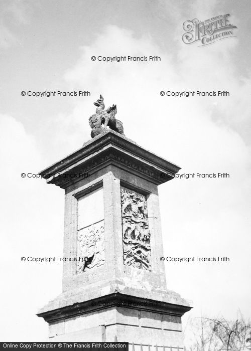 Photo of Bath, Sir Bevil Grenville’s Monument, Lansdown Battlefield 1951