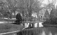 Victoria Park 1890, Bath