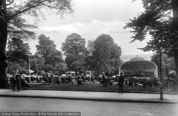Photo of Bath, Victoria Park Bandstand 1925
