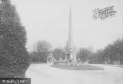 Victoria Park Obelisk 1890, Bath