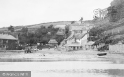 Village From The Creek 1895, Batson