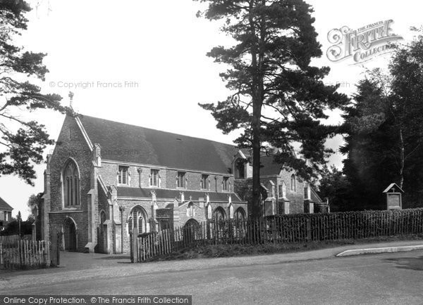 Photo of Beacon Hill, St Alban's Church 1933