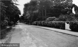 Wood Road c.1960, Beacon Hill