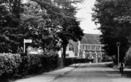 Wood Road c.1960, Beacon Hill