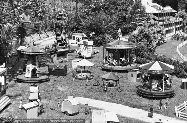 Photo of Beaconsfield, Bekonscot Model Village c.1955