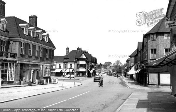 Photo of Beaconsfield, New Town c.1960