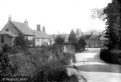 Crewkerne Road 1902, Beaminster