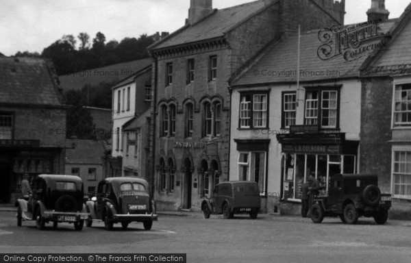 Photo of Beaminster, The Square c.1955