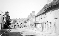 Main Street c.1893, Beaulieu