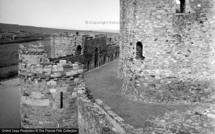 Photo of Beaumaris, Castle 1952