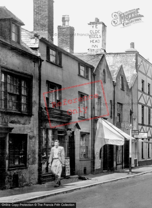 Photo of Beaumaris, Castle Street 1933