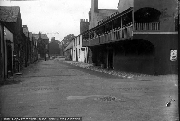 Photo of Beaumaris, Rating Row 1935